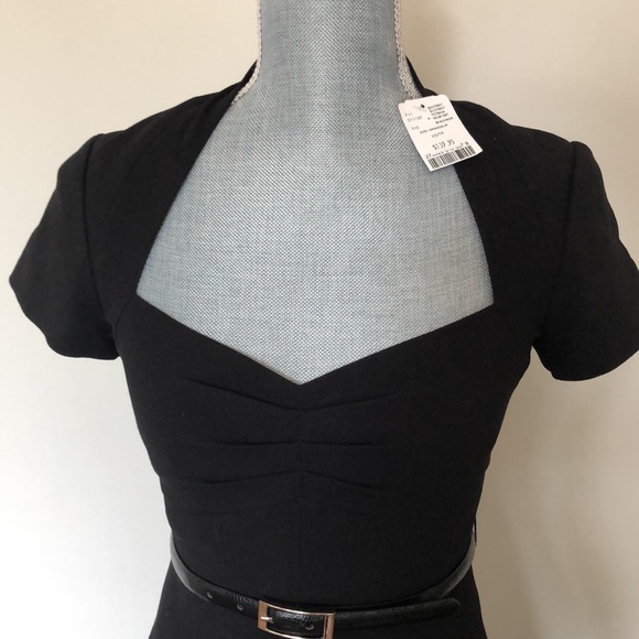 NWT, beautiful Le Chateau black midi dress size XS - Picture 4 of 8